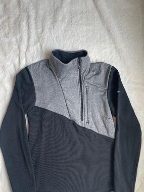 Columbia Half Zip Sweater Cropped